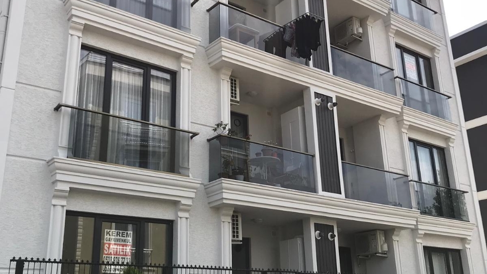 Kanat Apartmanı 